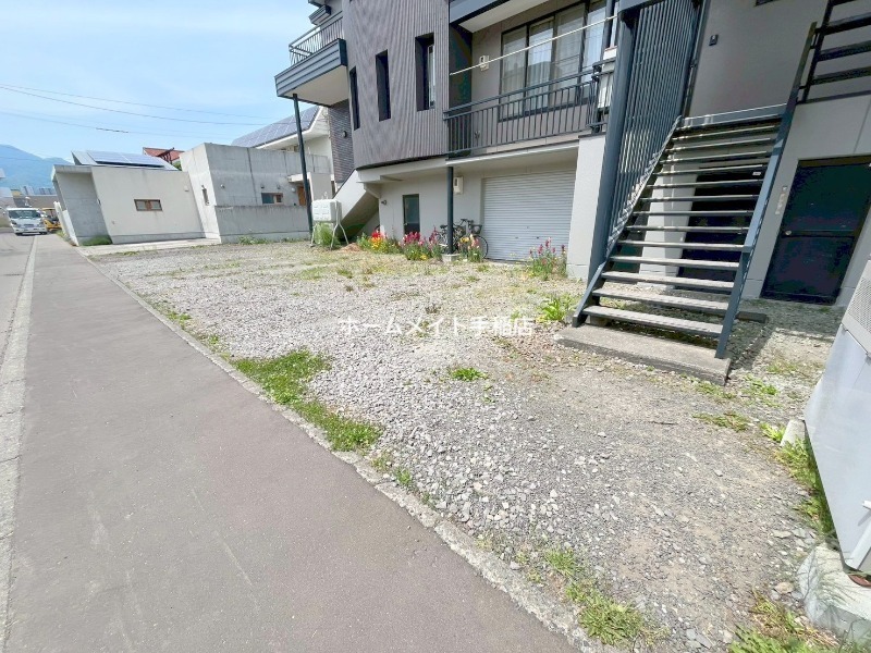 駐車場　駐車スペースでございます！