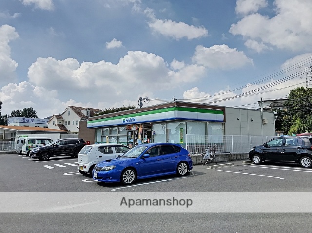 コンビニ　ファミリーマート豊明榎山店（コンビニ）まで166m