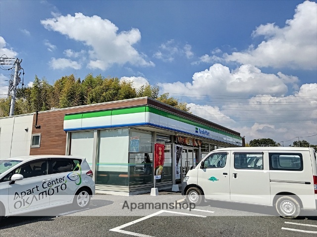 コンビニ　ファミリーマート豊明間米東店（コンビニ）まで563m