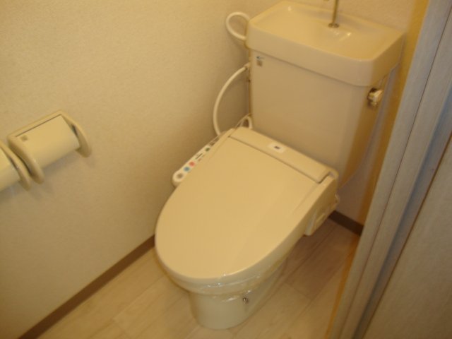 トイレ　トイレ