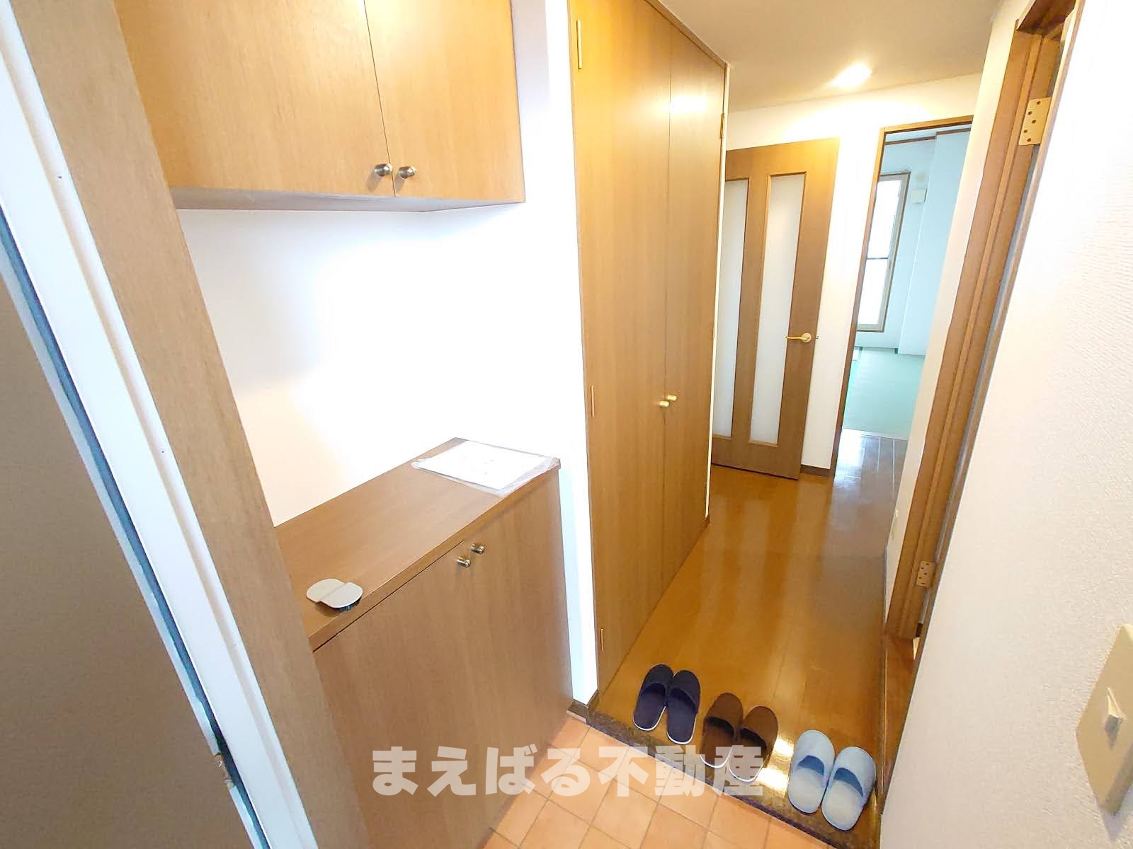玄関　※写真別部屋