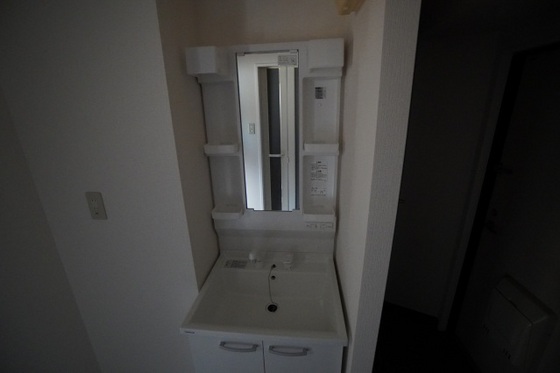 洗面設備　※別部屋の写真です