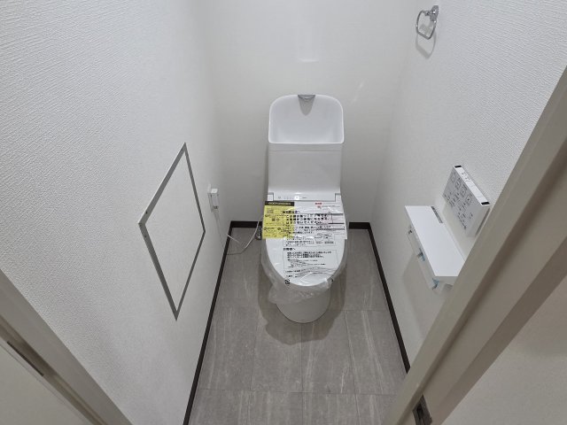 トイレ　トイレもきれいです