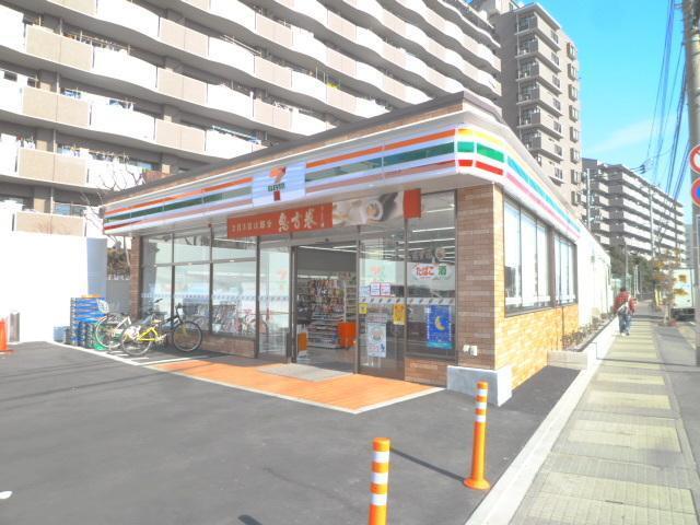 コンビニ　セブンイレブン（コンビニ）まで350m