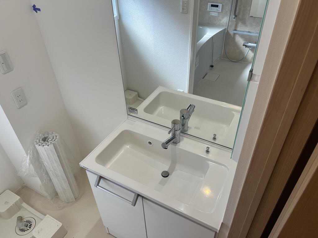 洗面設備　☆同マンション別室の写真です☆