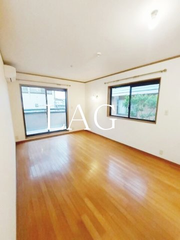居室・リビング　洋室のお部屋です。