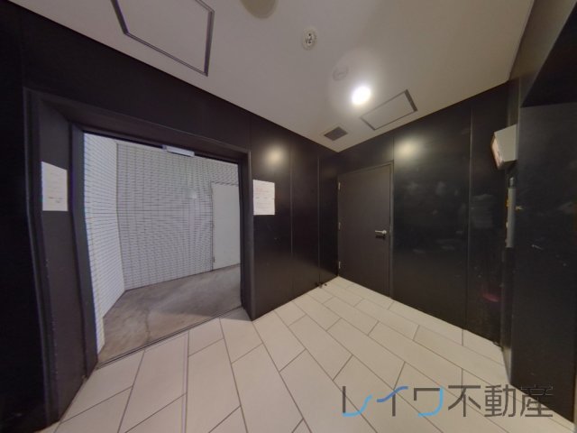 エントランス　毎日通るエントランスはこのようになっています