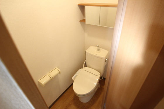 トイレ　※別部屋の写真です