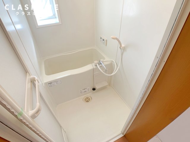 バス・シャワールーム　同物件の別部屋になります。