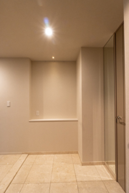 玄関　※写真は同タイプ住戸です。