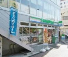 コンビニ　ファミリーマート MM日石ビル店（コンビニ）まで519m
