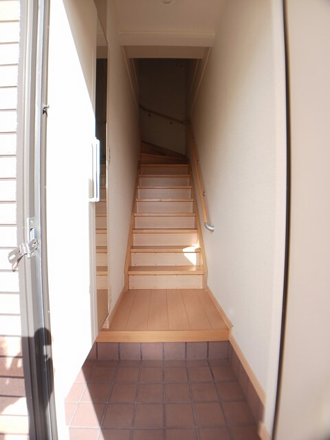 玄関　シンプルで使いやすい玄関です