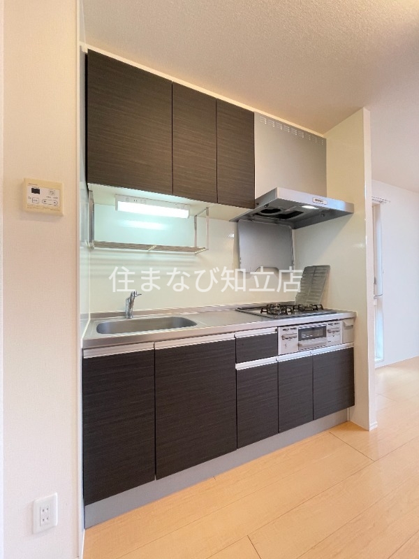 キッチン　同型別部屋写真