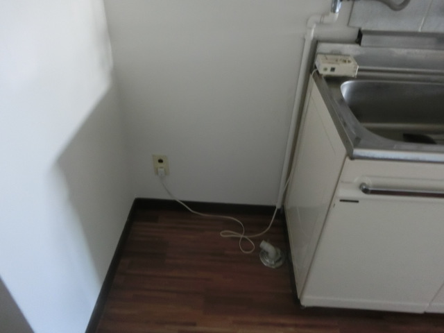 その他設備　キッチン収納スペースあり