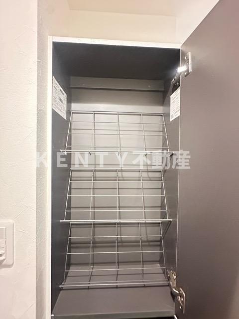 収納　ちょっとした収納スペースも充実しています