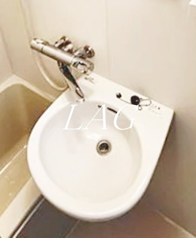 洗面設備　洗面台です。