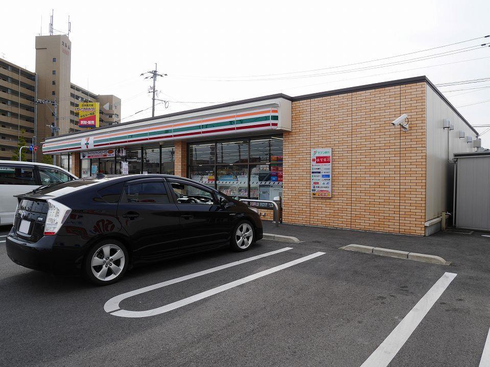 コンビニ　セブンイレブン佐賀東佐賀店（コンビニ）まで614m