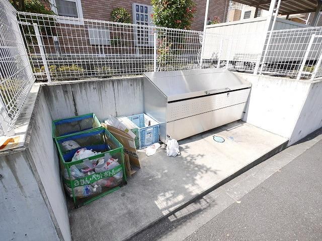 その他共有部分　★専用ゴミ置き場★