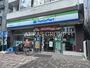 コンビニ　ファミリーマート 新宿余丁町店（コンビニ）まで82m