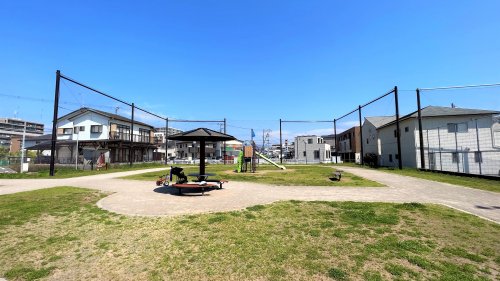 公園　薄原広場（公園）まで90m
