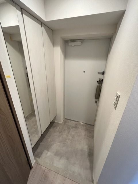 玄関　別のお部屋の写真です