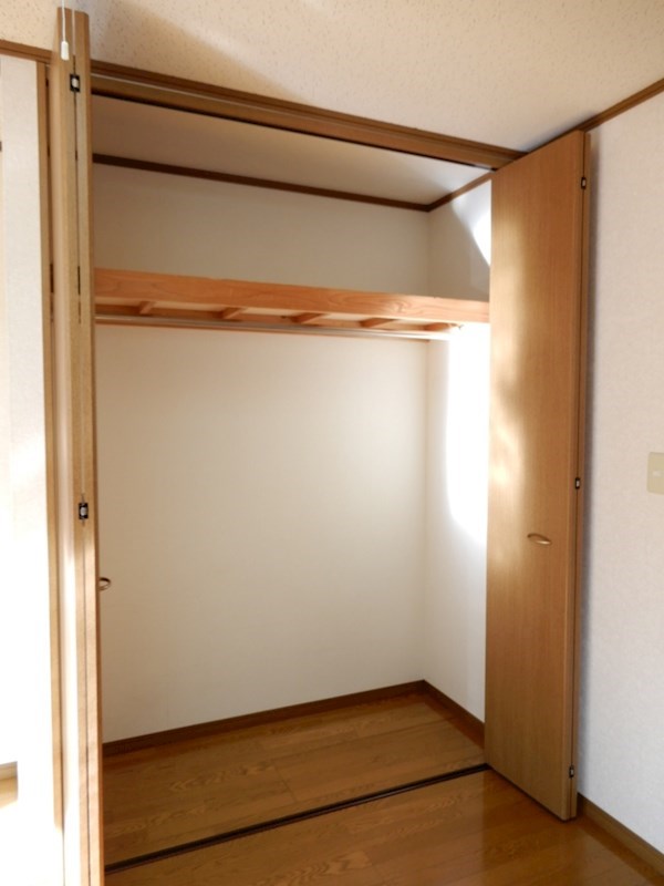 収納　収納つき