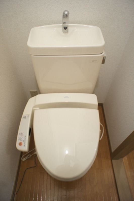 トイレ　図面と現状に相違がある場合には現状を優先