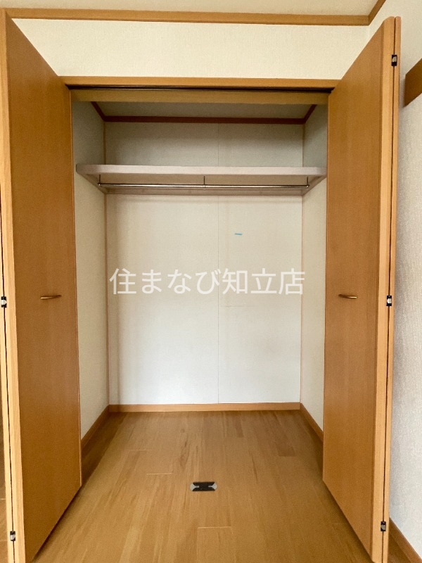 収納　清掃前