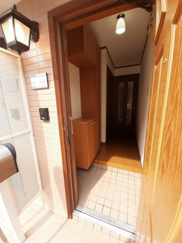 玄関　シンプルで使いやすい玄関です