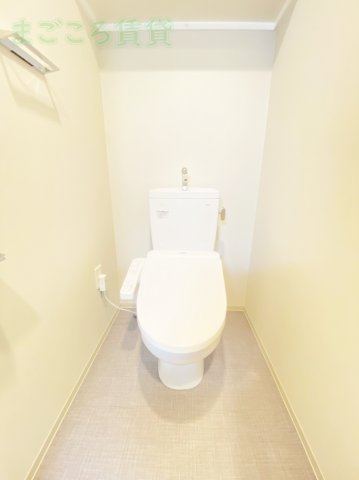 ファーストフィオーレ九条のトイレ写真