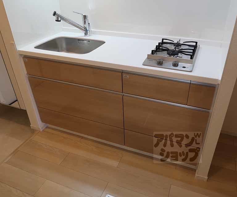 キッチン　１０２号室の室内写真です