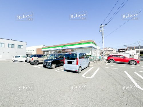 コンビニ　ファミリーマート 久留米山川店（コンビニ）まで684m