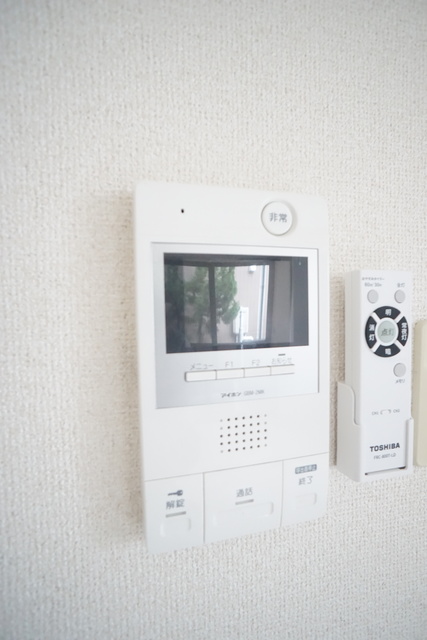 セキュリティ　ＴＶモニター付インターホンがあるので訪問者が一目でわかります