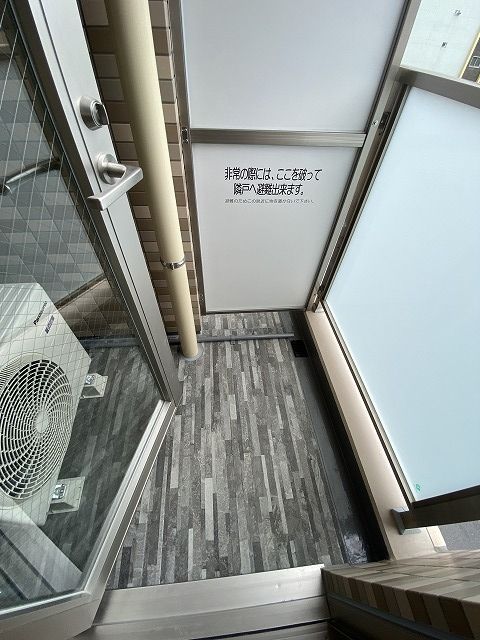 バルコニー