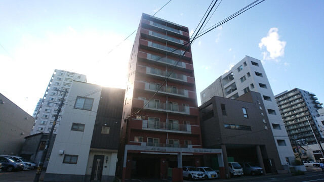 建物外観　札幌市中央区南２条東「パークヒルズ中央２５」