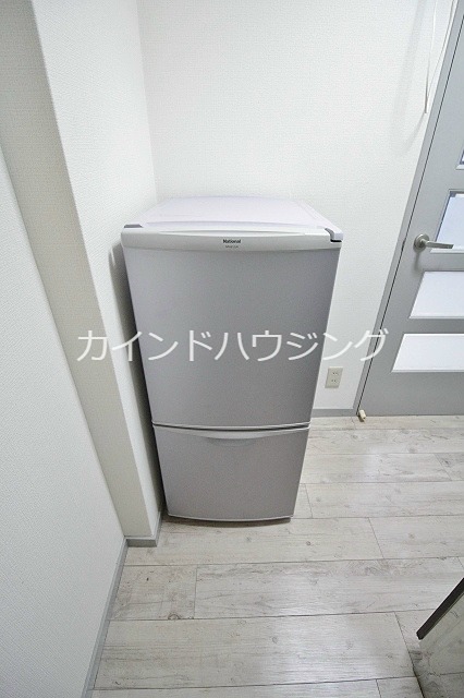 収納　冷蔵庫付