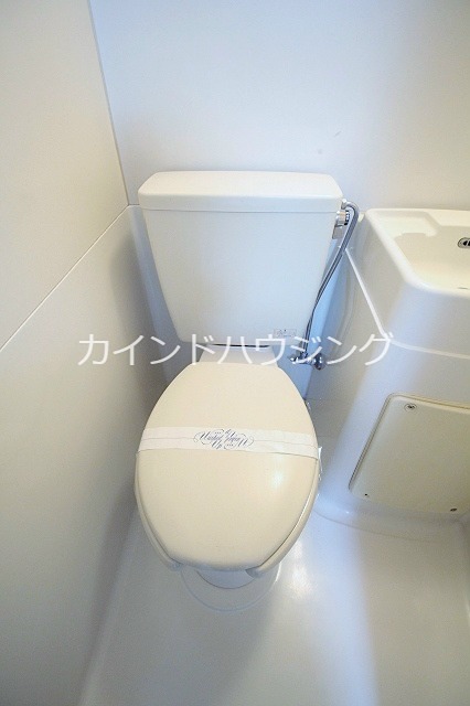トイレ　トイレ