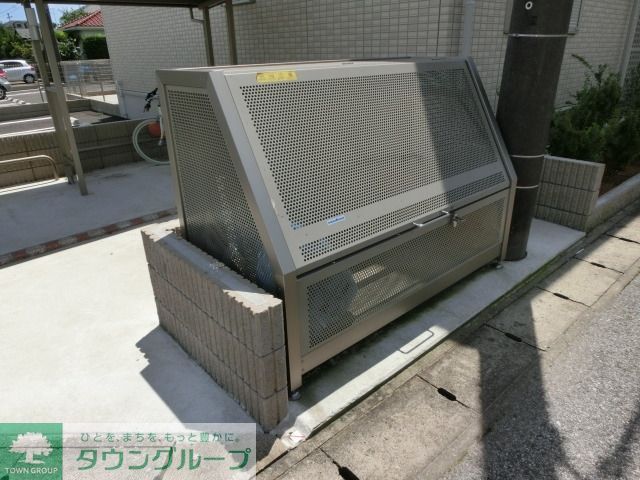 その他　敷地内ごみ置場