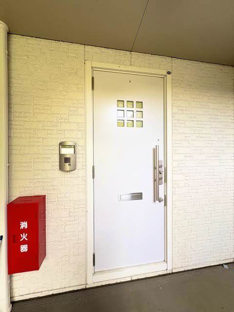 エントランス　エントランス