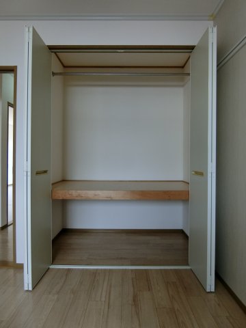 収納　イメージ101号室の写真（反転あり）