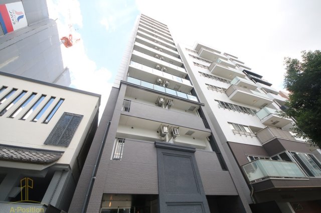 建物外観　エステムコート谷町九丁目