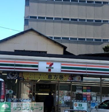 コンビニ　セブンイレブン名古屋松原3丁目店（コンビニ）まで60m