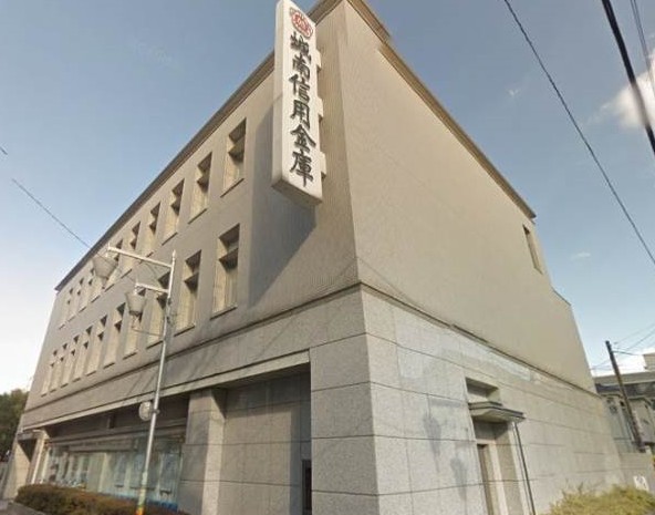 銀行　城南信用金庫目黒支店（銀行）まで282m