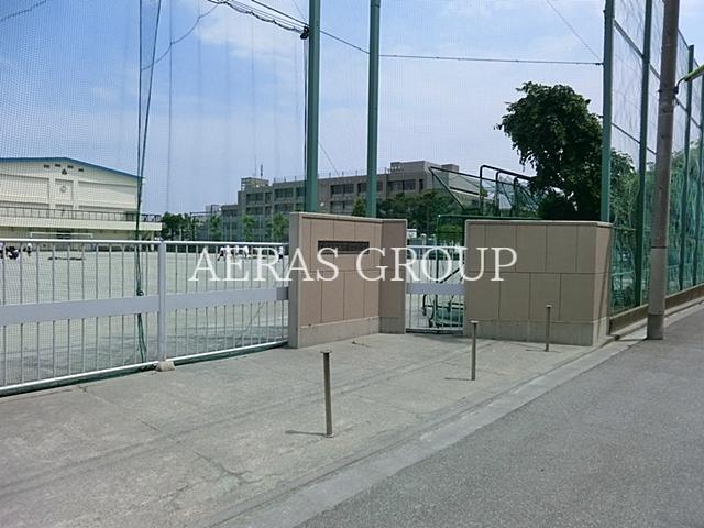 中学校　世田谷区立富士中学校（中学校）まで270m