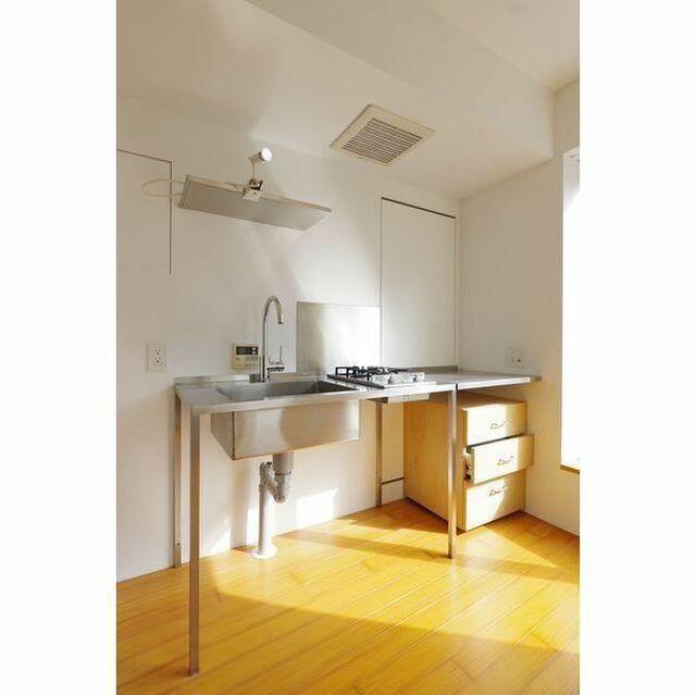 キッチン　写真は同タイプ住居です。