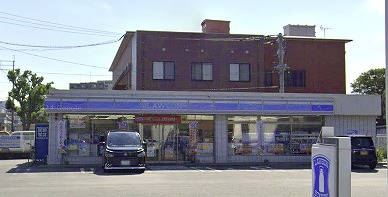 コンビニ　ローソン 久留米天神町南店（コンビニ）まで762m