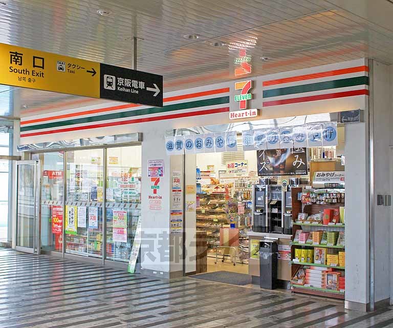 コンビニ　セブンイレブン ハートイン JR石山駅南口店（コンビニ）まで195m