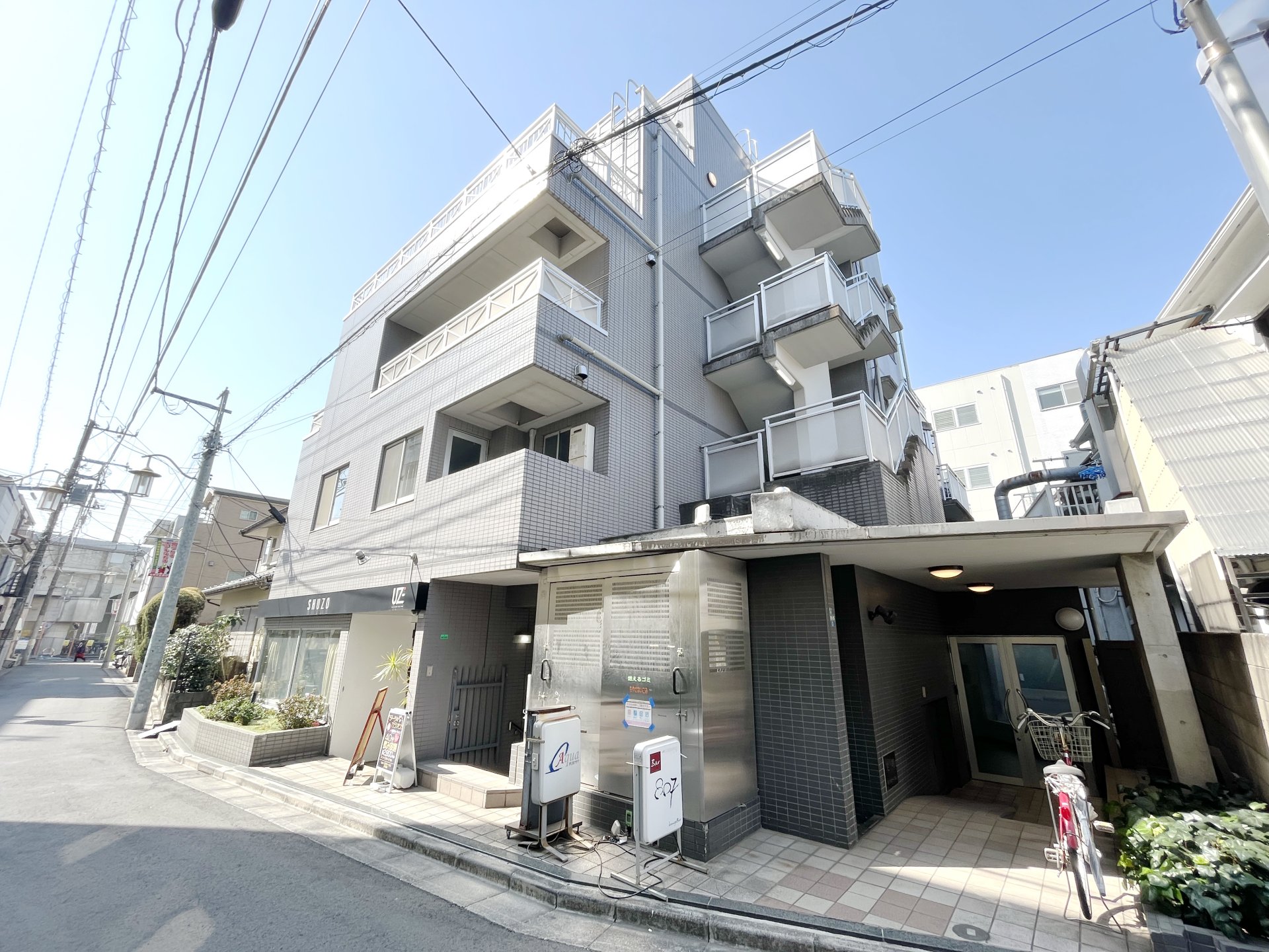 建物外観