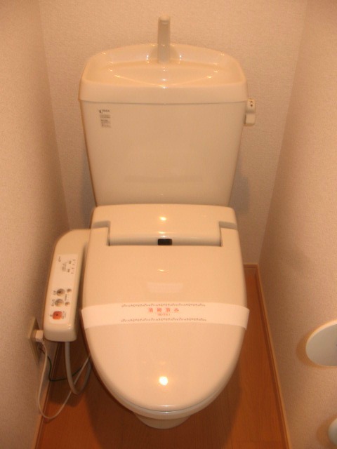 トイレ　別号室イメージ
