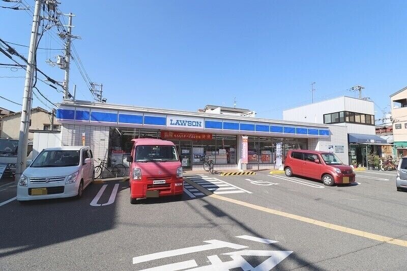 コンビニ　ローソン巽北一丁目店（コンビニ）まで61m